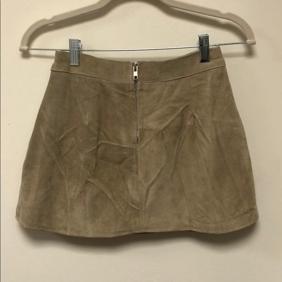 Free People tan suede skirt - Picture 2 of 3